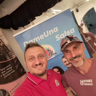 Oktatók a DameUna molinó előtt